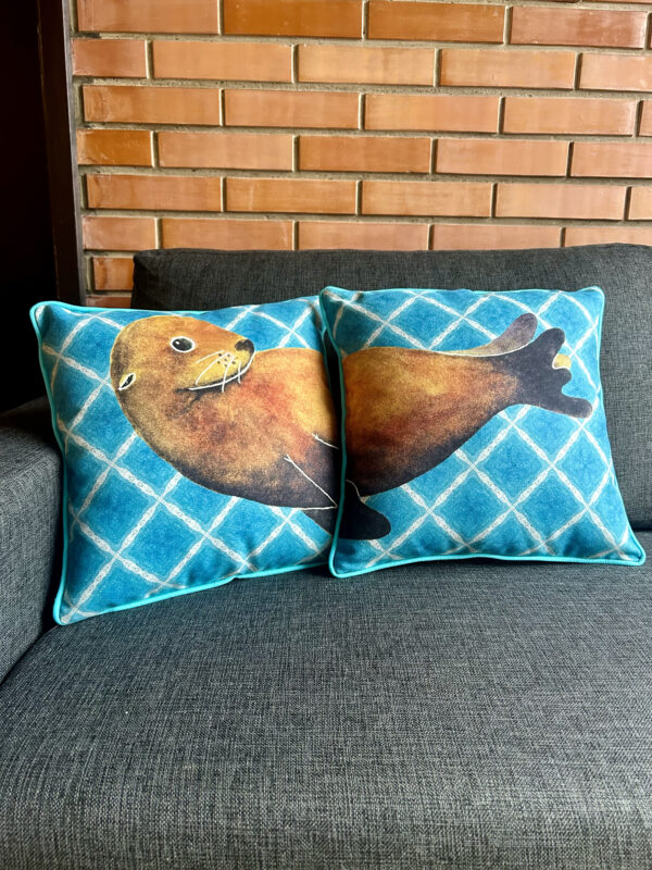 lobo_e_boto Kit 2 almofadas Mar de Brincar - LOBO MARINHO+BOTO